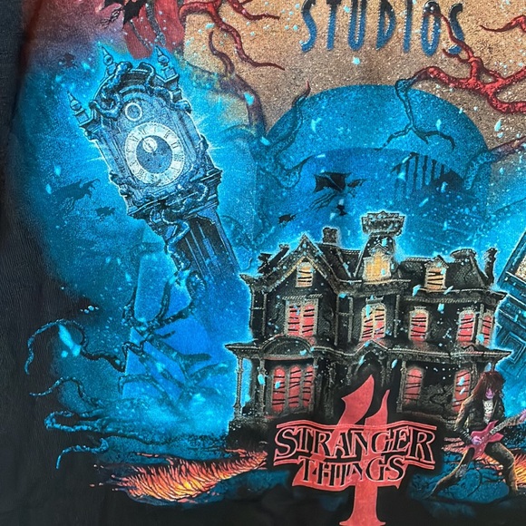 NWT Stranger Things Halloween Horror Nights 2023 Universal Studios T-Shirt M - Picture 5 of 8